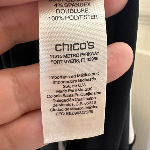 Chico's Sz. 2 (Lg) colorblock maxi dress, stretch, white/black, flowy - Picture 7 of 10